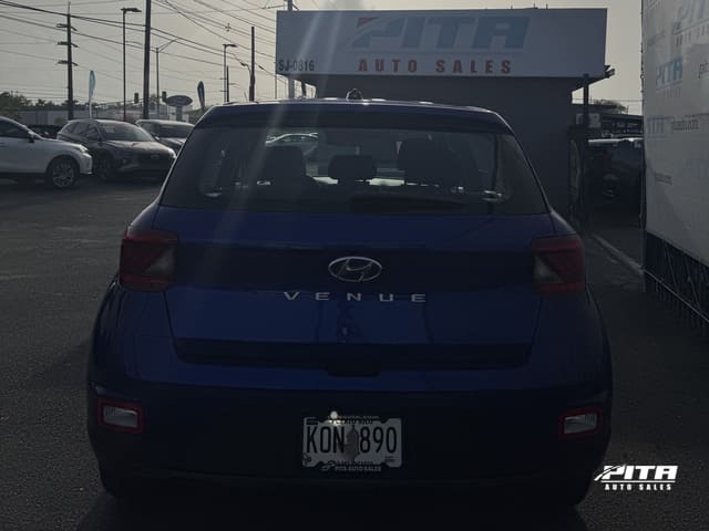 2025 Hyundai Venue SE