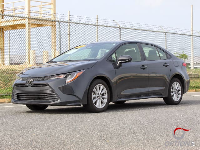 Toyota Corolla LE 2023