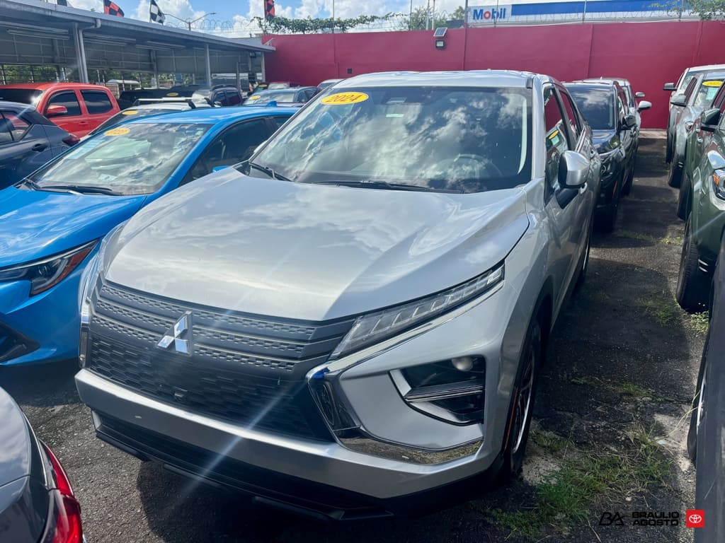 2024 Mitsubishi Eclipse Cross ES S-AWC's photo