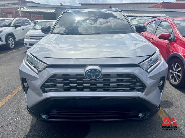 Toyota RAV4 Hybrid XSE 2021