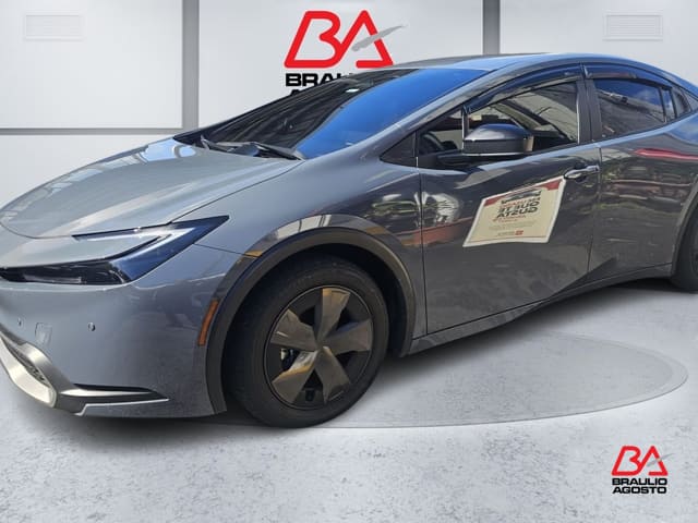 Toyota Prius Plug-In Hybrid SE 2025