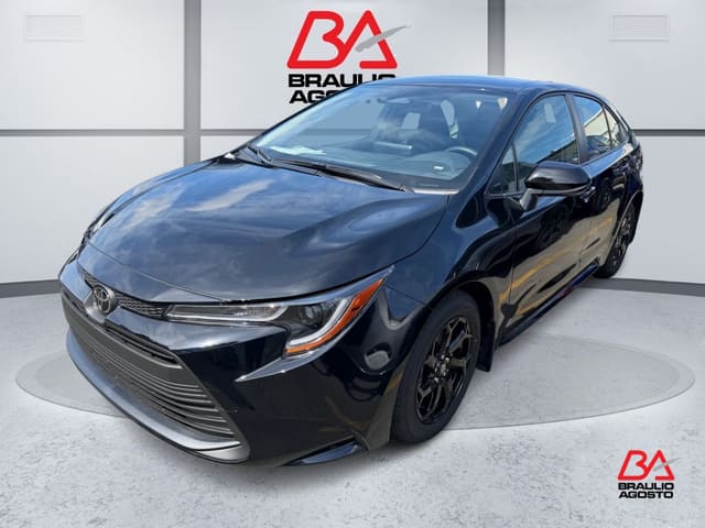 Toyota Corolla LE 2026