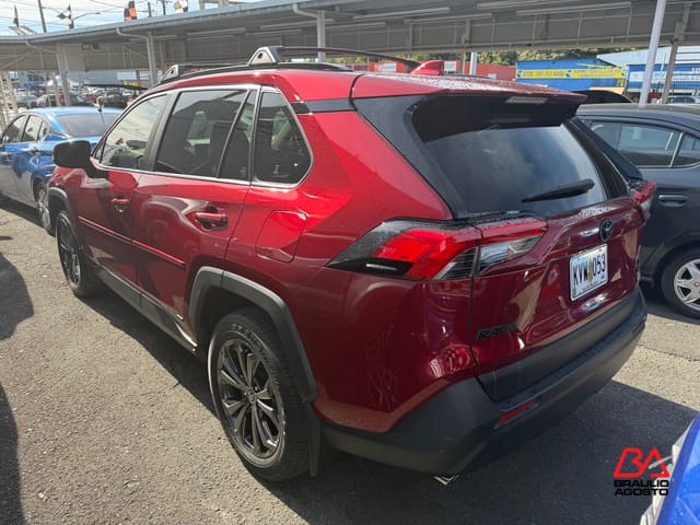 Toyota RAV4 Hybrid XLE Premium 2022