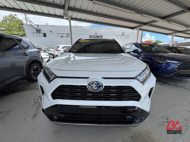 Toyota RAV4 Hybrid SE 2024