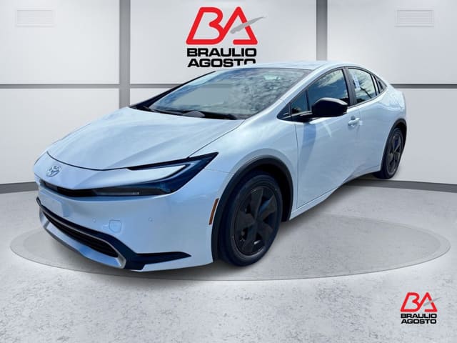 Toyota Prius Plug-In Hybrid SE 2026