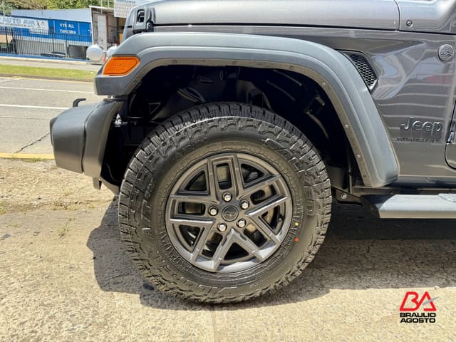 Jeep Wrangler Sport S 2024
