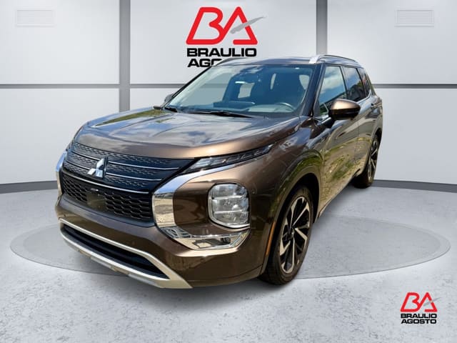Mitsubishi Outlander SEL 2023