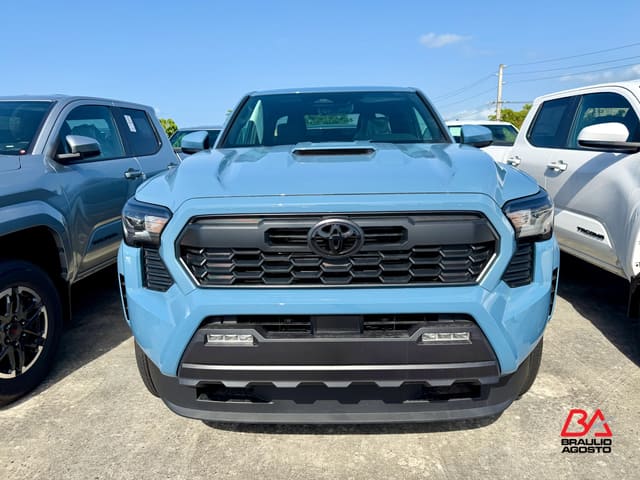 Toyota Tacoma 2WD SR5 2026