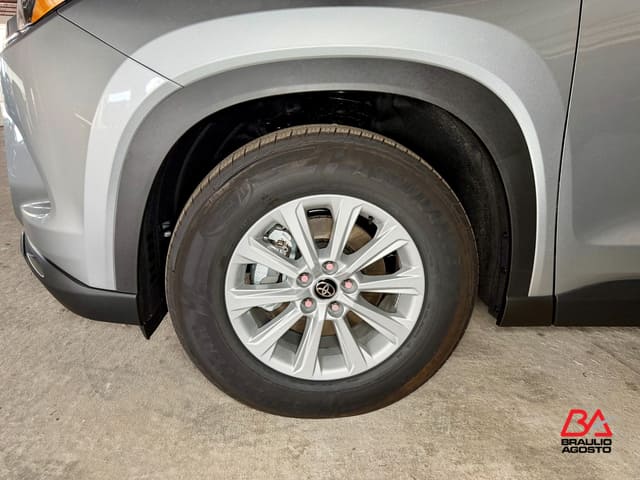 Toyota Grand Highlander XLE 2026