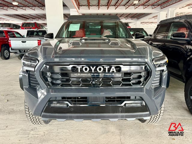 Toyota Tacoma 4WD TRD Pro Hybrid 2026