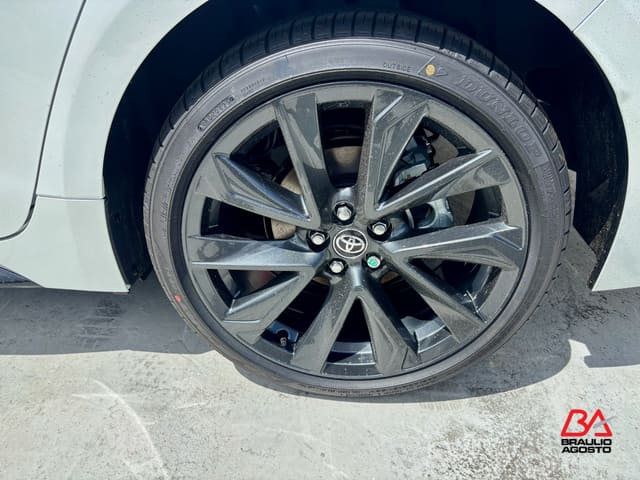 Toyota Corolla LE 2026