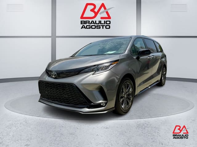 Toyota Sienna XSE 2026