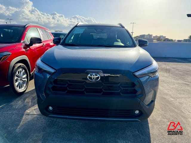 Toyota Corolla Cross XLE 2026