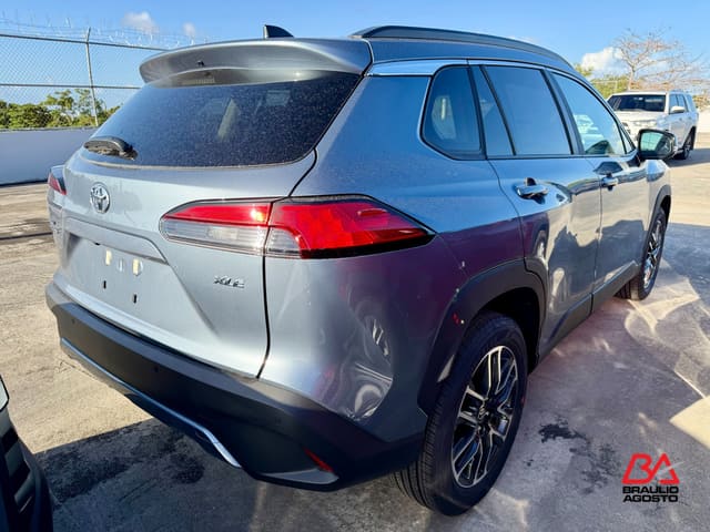 Toyota Corolla Cross XLE 2026