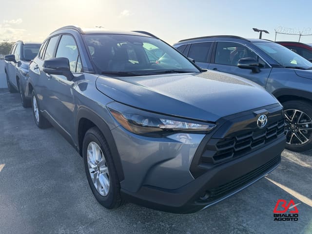 Toyota Corolla Cross XLE 2026