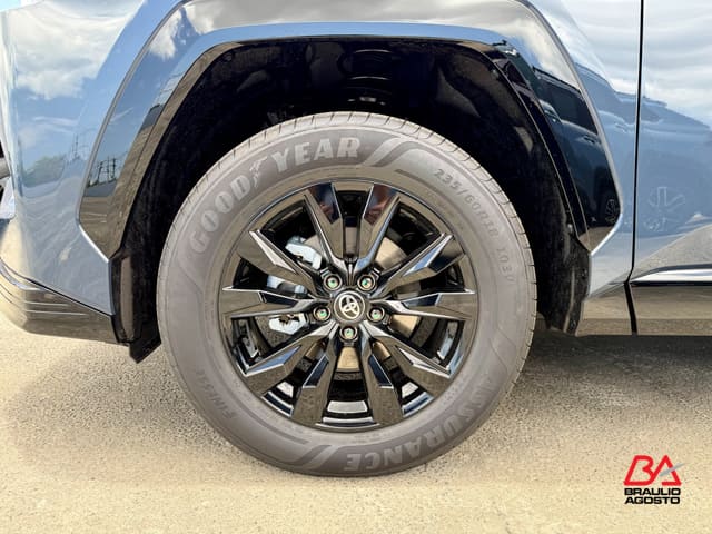 Toyota RAV4 SE 2026
