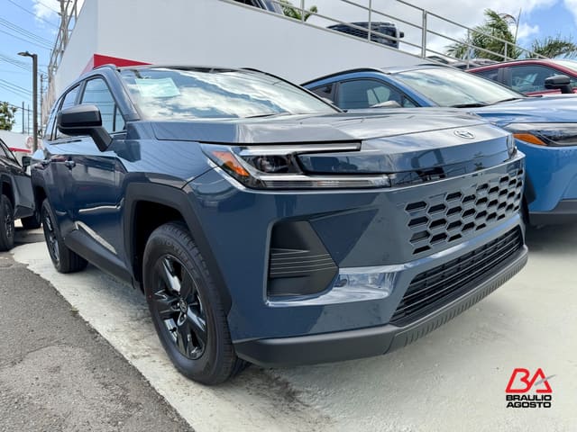 Toyota RAV4 LE 2026