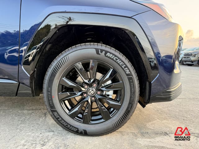 Toyota RAV4 SE 2026