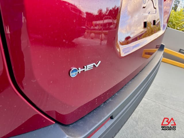 Toyota RAV4 LE 2026