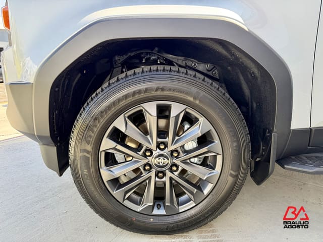 Toyota Land Cruiser 1958 2027