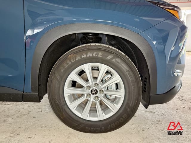Toyota Grand Highlander XLE 2026