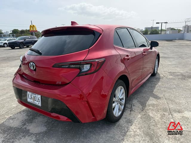 Toyota Corolla Hatchback SE 2024