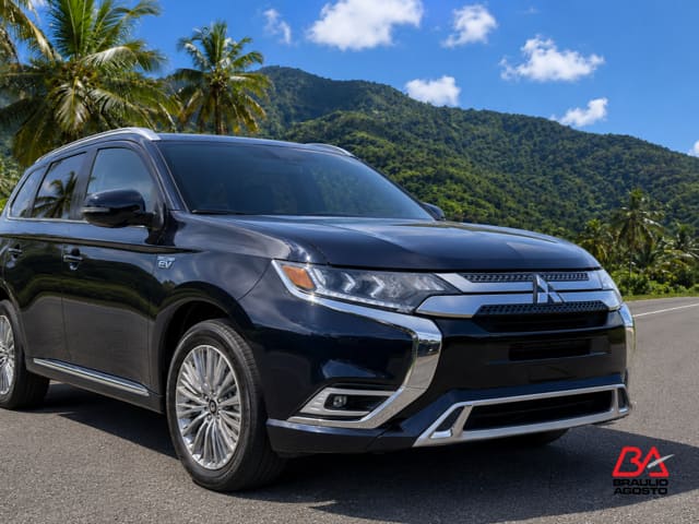 Mitsubishi Outlander PHEV SEL 2020