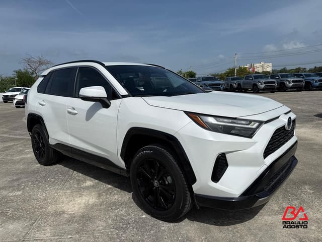 Toyota RAV4 Hybrid SE 2023