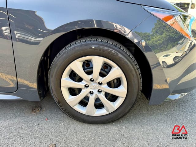 Toyota Corolla LE 2024