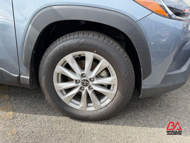 Toyota Corolla Cross LE 2024
