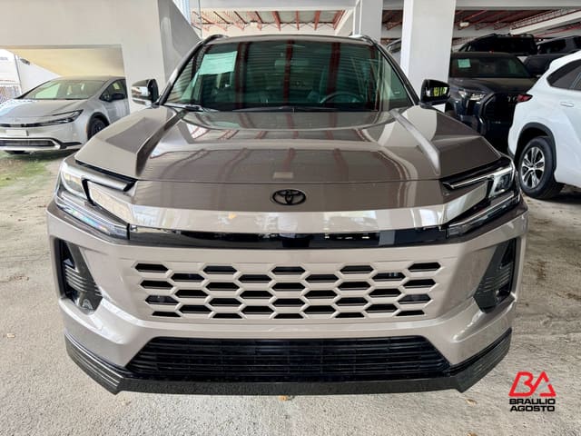 Toyota RAV4 SE 2026