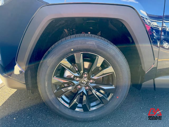 Toyota RAV4 XLE Premium 2026