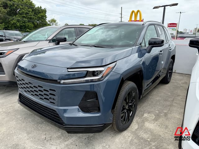 Toyota RAV4 SE 2026
