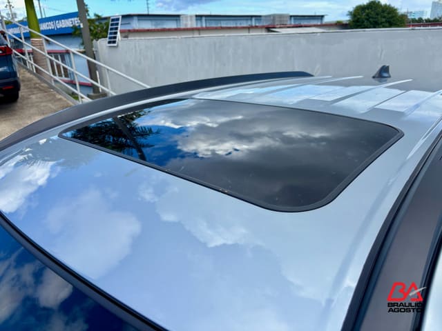 Toyota Corolla Cross XLE 2026