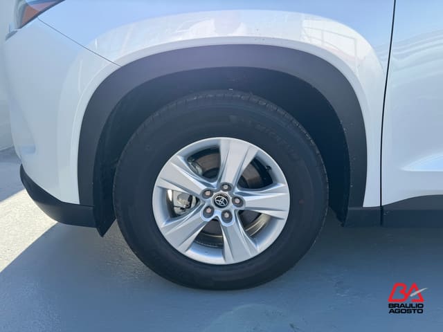Toyota Grand Highlander LE 2026