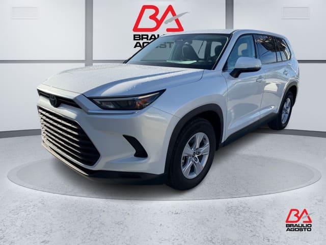 Toyota Grand Highlander LE 2026