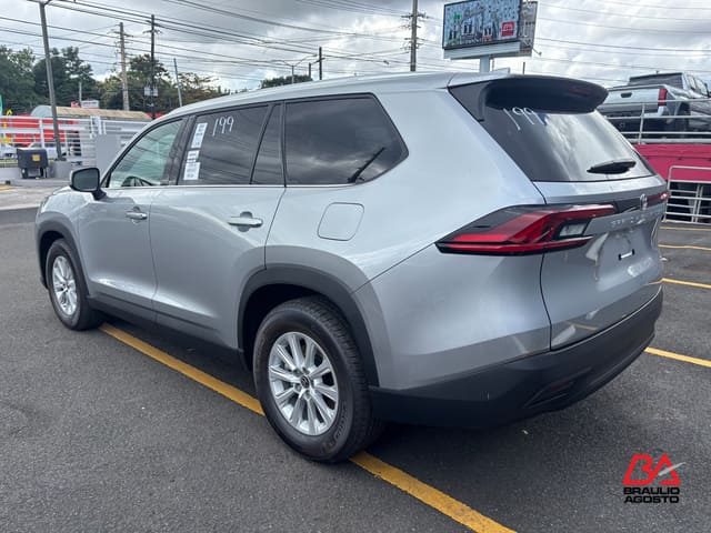Toyota Grand Highlander LE 2026