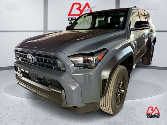 Toyota 4Runner SR5 2026