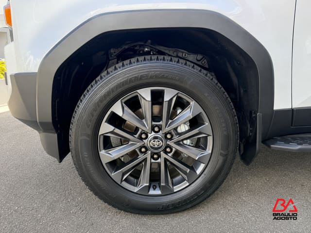 Toyota Land Cruiser 1958 2027