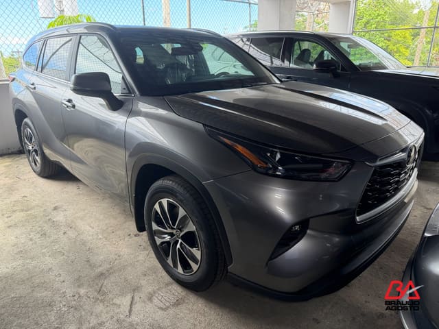 Toyota Grand Highlander LE 2026