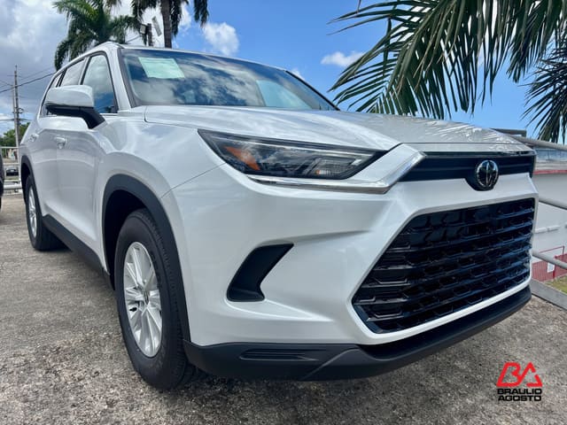 Toyota Grand Highlander XLE 2026