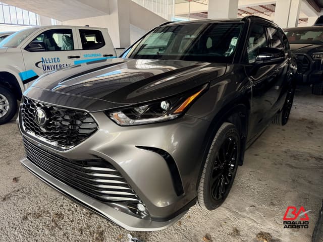 Toyota Highlander XSE 2026