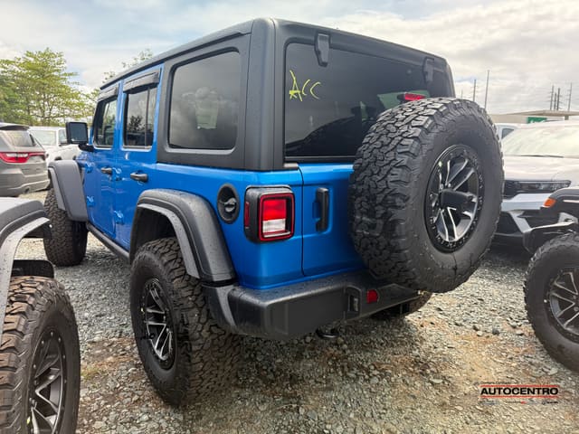 Jeep Wrangler 4-Door Willys 4x4 2026
