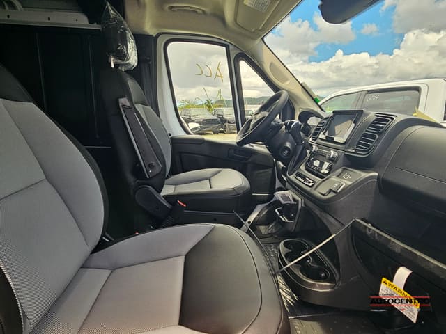 Ram ProMaster Cargo Van Cargo Van Tradesman Low Roof 118" WB w/Pass Seat 2026