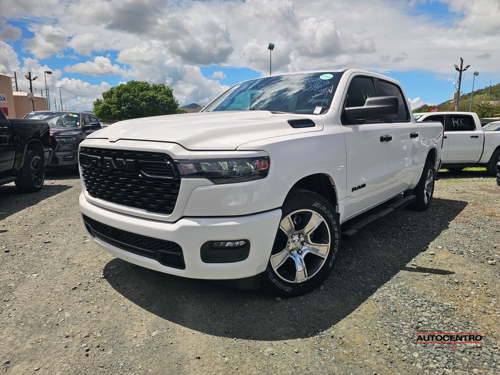 2026 RAM 1500 Express Crew Cab 5'7's photo