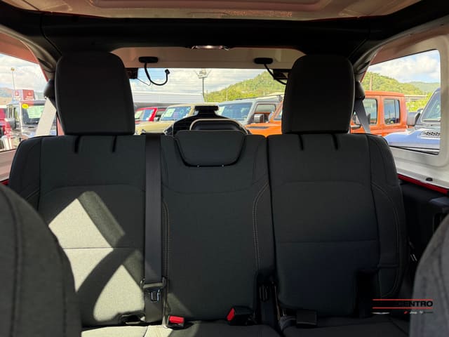 Jeep Wrangler 4-Door Willys 4x4 2026