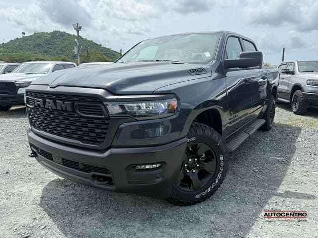 Ram 1500 Express Crew Cab 4x4 5'7" Box 2026