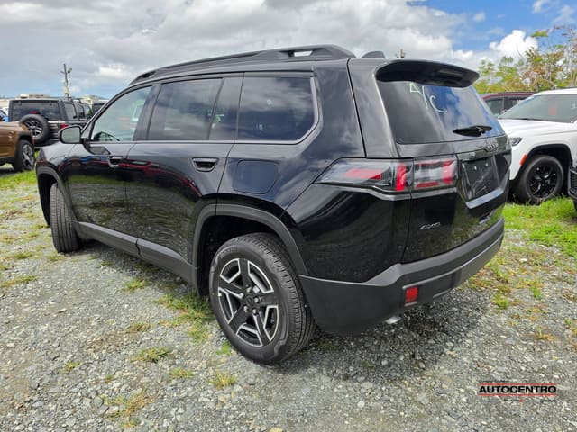 Jeep Cherokee Laredo 2026