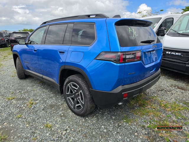 Jeep Cherokee Laredo 2026