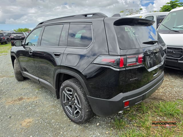 Jeep Cherokee Laredo 2026